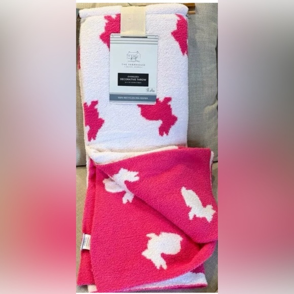 Tik tok viral  hot pink Easter bunny feather knit throw blanket - Picture 4 of 5